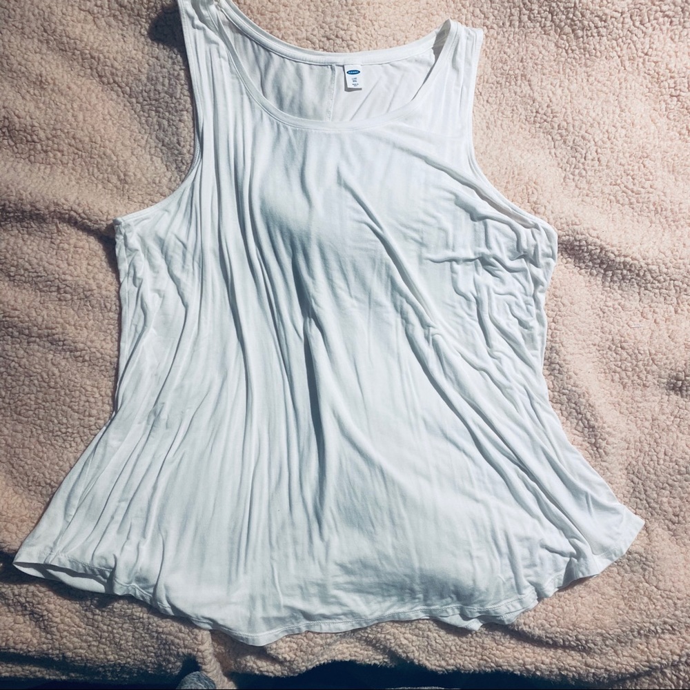 White t-shirt tank
